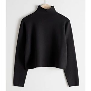 & Other Stories Cropped Relaxed Fit Turtleneck - Black